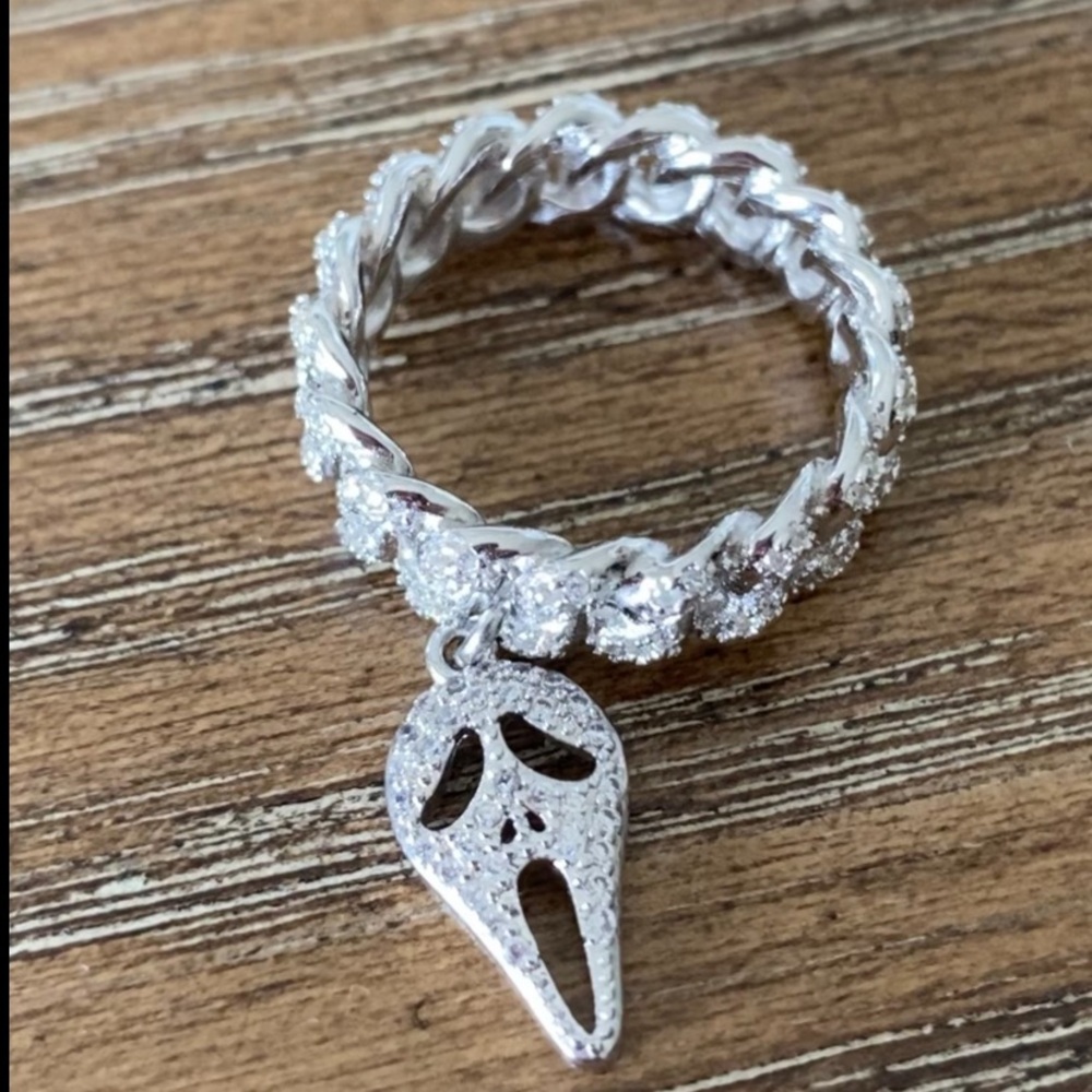 Dalmata Scream Horror Movie Silver Skull Pendant Ring size 6
